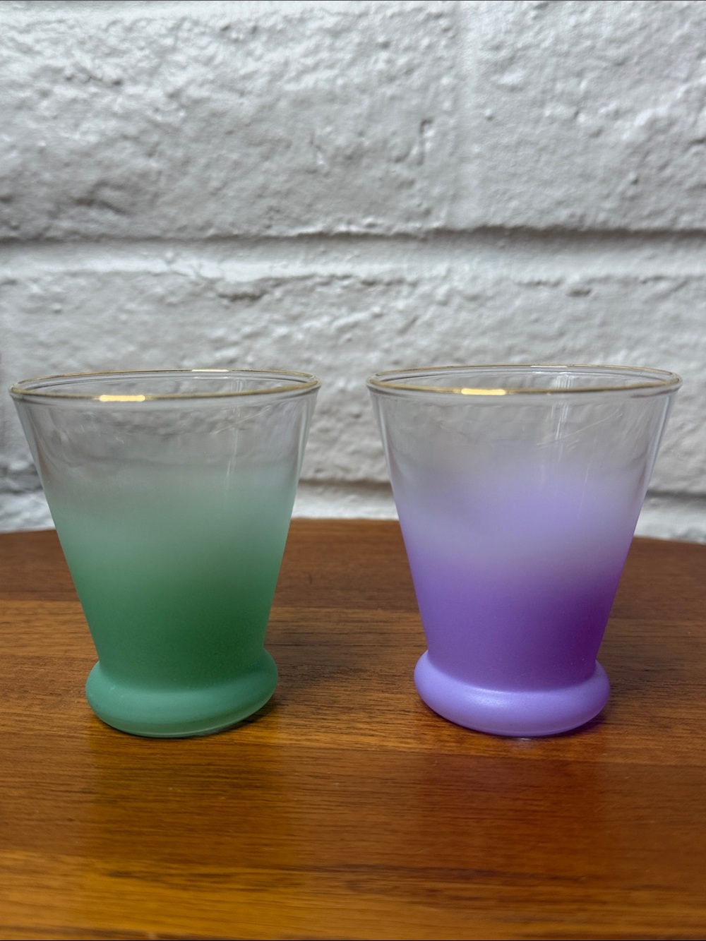 Vintage MCM Blendo Anchor Hocking Frosted Ombré Gold Rim 3” Glasses Pair Pastel